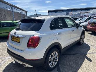 Vaurioauto  passenger cars Fiat 500X 1.6 POPSTAR 2015/12