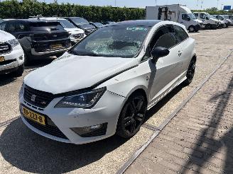 uszkodzony samochody osobowe Seat Ibiza 1.8 TSI CUPRA 2017/1