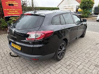 Voiture accidenté Renault Mégane Estate 1.2 TCe  BOSE 2013/6