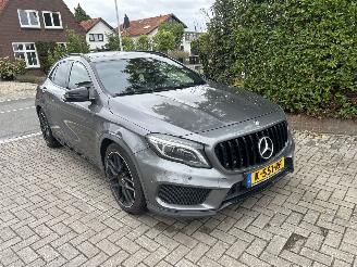 Auto incidentate Mercedes GLA 250 PRESTIGE 2015/8