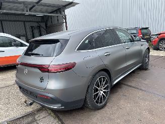 Schadeauto Mercedes EQC 400 4MATIC BUSINESS SOLUTION AMG 80 KWH 2021/3