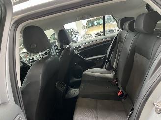 Volkswagen Golf 1.6 TDI Trendline BlueMotion picture 15