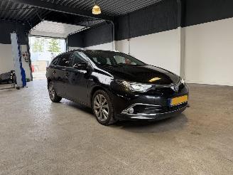 Toyota Auris 1.8 Hybrid Executive picture 7
