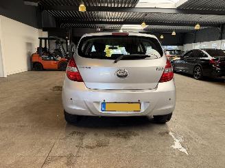 Hyundai I-20 1.4i DynamicVersion Automaat picture 4