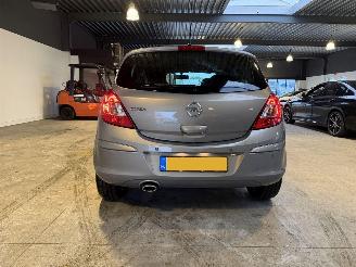 Opel Corsa 1.4-16V BlitZ picture 4