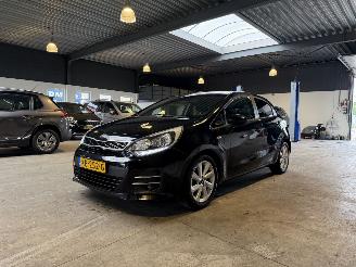 Vaurioauto  passenger cars Kia Rio 1.2 CVVT DynamicLine 2016/9