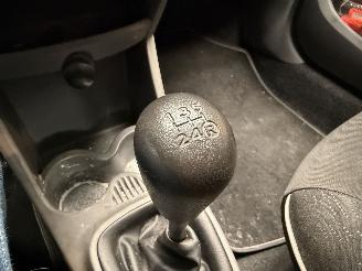 Peugeot 107 1.0-12V Millesim 200 picture 16