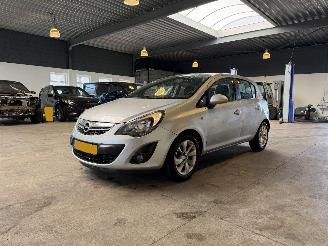 skadebil auto Opel Corsa 1.2-16V Berlin 2014/7