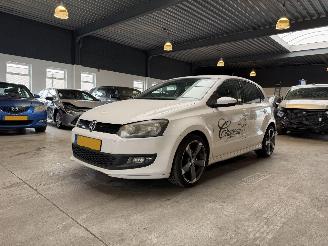 uszkodzony samochody osobowe Volkswagen Polo 1.2 TDI BlueMotion Comfortline 2011/4