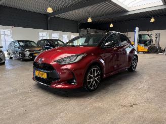 Voiture accidenté Toyota Yaris 1.5 Hybrid 32.000 KM! 2021/4