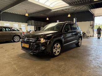 krockskadad bil auto Volkswagen Tiguan 1.4 TSI Sport&Style DSG! NAP 2014/7