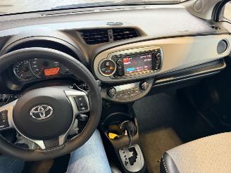 Toyota Yaris 1.3 VVT-i Executive picture 22