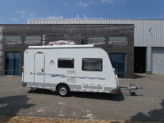 danneggiata roulotte Knaus  420QD SPORT 2010/6