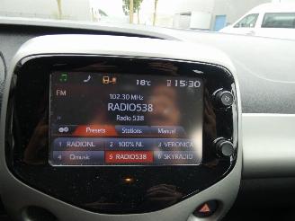 Toyota Aygo 1.0 VVT-i x-pure picture 18