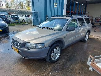 krockskadad bil auto Volvo Xc-70 XC70 (SZ) SUV XC70 2.4 T 20V 2001/6