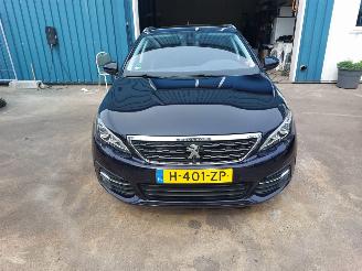 Peugeot 308 Gerserveerd 308 SW  Combi 5-drs 1.2 12V e-THP PureTech 110 picture 2