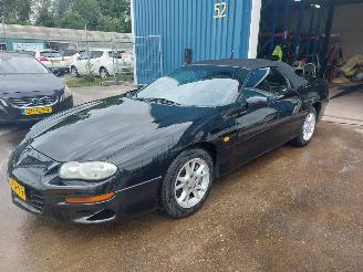 krockskadad bil auto Chevrolet Camaro Camaro Convertible Cabrio 3.8 V6 2000/5