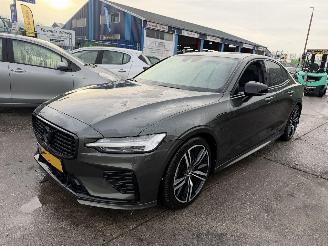 Volvo S-60 2.0 T6 Recharge 253PK Autom. Pano Clima Navi AWD R-Design NAP picture 3