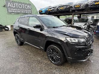 Vaurioauto  passenger cars Jeep Compass 4xe 240 Plug-in Hybrid Electric S Autom. Clima Navi 2022/12
