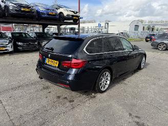 Vaurioauto  passenger cars BMW 3-serie 320i Autom. 135KW M Sport Pano Clima Navi 2018/8