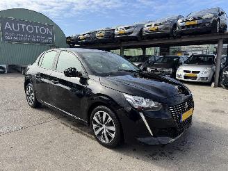Vaurioauto  passenger cars Peugeot 208 1.2 55KW Clima Navi Led Active Pack 5-Drs NAP 2023/7
