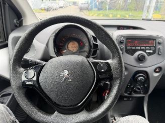 Peugeot 108 1.0 E-VTI 53KW Airco Led Active 5-Drs NAP picture 8