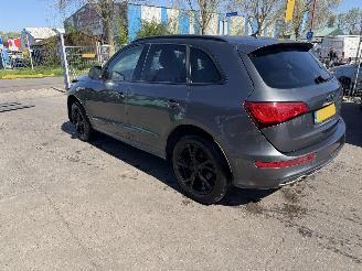Vaurioauto  passenger cars Audi Q5 2.0 TDI 140KW Quattro Pano Clima Navi S-Line 2016/1