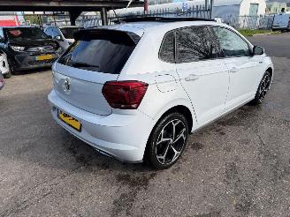 Unfallwagen Volkswagen Polo 1.0 TSI 70kW Pano 2019/1