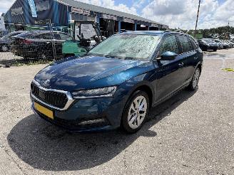 Unfallwagen Skoda Octavia 1.0 TSI 81KW Clima Navi Led Virt. Dash Keyless Business Edition NAP 2021/5