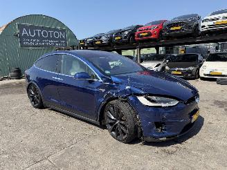 Schadeauto Tesla Model X 75D 245KW Base Clima Navi  NAP 2017/9