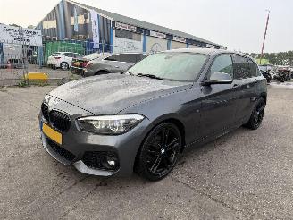 Damaged car BMW 1-serie 118i 100KW Autom. M Sport Shadow High Executive Clima Navi 5-Drs Led Xenon 2019/9