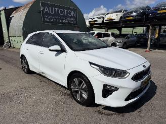 Kia Ceed 1.0 T-GDI 88KW Clima Navi Led Xenon Camera DynamicPlusLine NAP picture 5