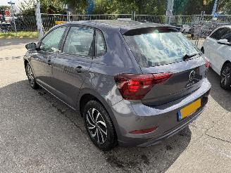 damaged passenger cars Volkswagen Polo 1.0 TSI 70KW Life Navi Clima Camera Virt Dash NAP 2022/7