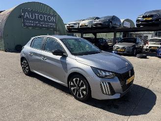 Avarii autoturisme Peugeot 208 1.2 55KW Active Navi Clima Led 5-Drs NAP 2024/8