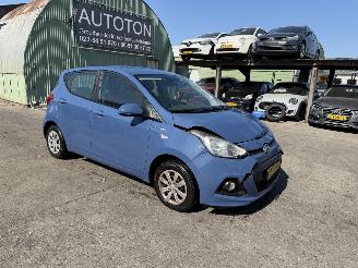 Schadeauto Hyundai I-10 1.0i 49KW Clima i-Motion Comfort NAP 2014/6