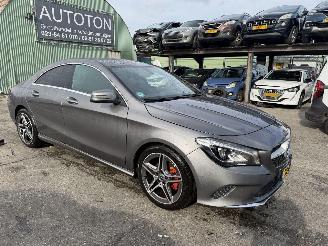 Schadeauto Mercedes Cla-klasse 180 Autom. 90KW Clima Navi Led AMG-pakket 2017/3