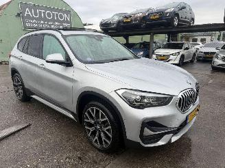BMW X1 20i sDrive 131KW Autom. Pano Clima Navi HUD High Executive NAP picture 1