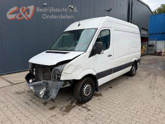 Salvage car Volkswagen Crafter Crafter, Van, 2011 / 2016 2.0 TDI 16V 2015/4