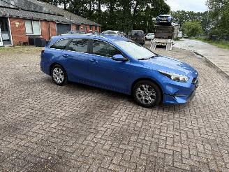 Avarii autoturisme Kia Ceed 1.5 DYNAMICLINE 2022/2