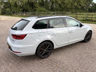 Schadeauto Seat Leon 1.5 FR SPORTSTOURER 2020/7