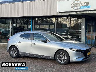 skadebil auto Mazda 3 2.0 e-SkyActiv-X M 186PK Navi Camera Clima Cruise SHZ 2022/4