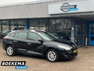 Schadeauto Renault Mégane Estate 1.4 TCe Parisienne Navigatie Clima PDC 2012/5