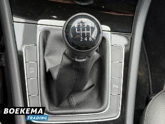 Volkswagen Golf 1.4 TSI Highline Navigatie Climate Camera Cruise picture 29