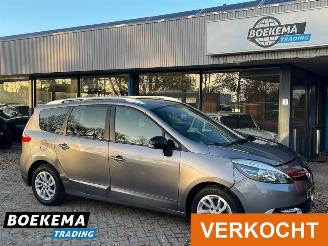 skadebil auto Renault Grand-scenic 1.5 dCi Limited 7-Pers Climate Cruise PDC 2015/4