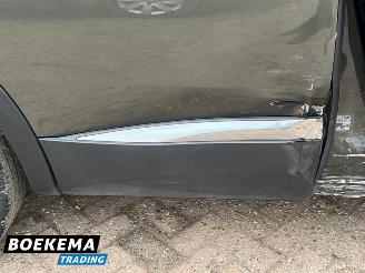 Peugeot 3008 1.2 PureTech Premium Keyless Virtual Navi Camera PDC picture 13