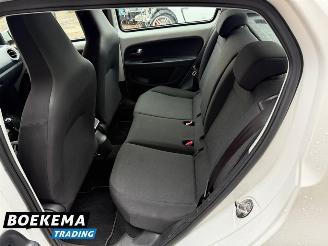 Volkswagen Up! 1.0 Move up! Airco DAB LMV 5-Deurs picture 14