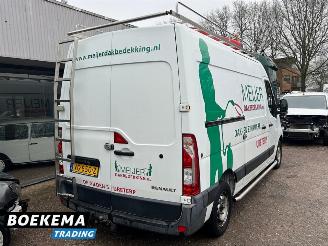 Renault Master T35 2.3 DCI L2H3 3-Pers Navigatie Cruise Airco PDC Trekhaak picture 2