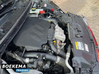 Peugeot 308 SW 1.2 PureTech Style Automaat Navigatie PDC Cruise Trekhaak picture 13