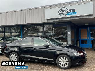 Käytettyjen passenger cars Audi A3 Limousine 1.6 TDI 110PK Pro Line Panorama Navigatie Airco 2015/11