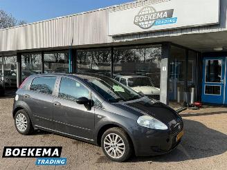 skadebil auto Fiat Grande Punto 1.2 Active Airco 5-Deurs 2008/4